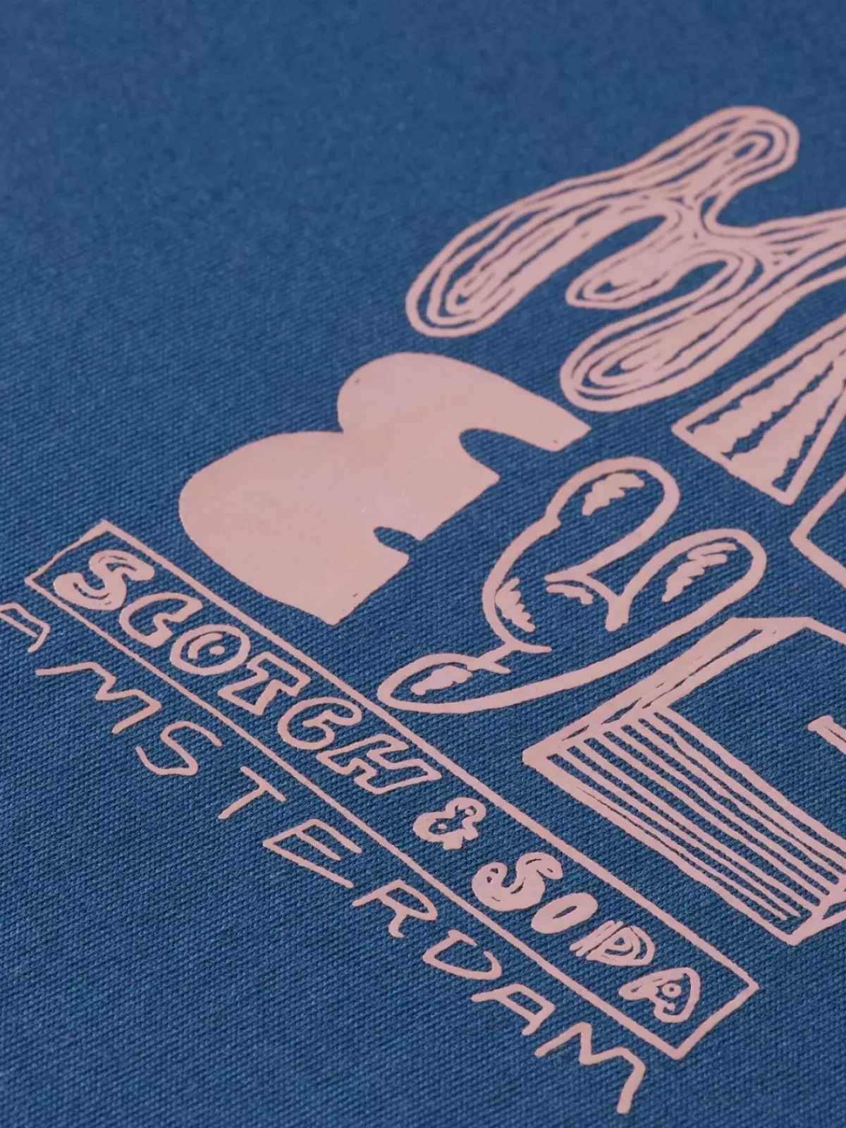 Sale CHEST ARTWORK T-SHIRT T-shirts & Polo Shirts