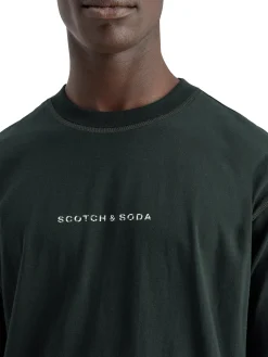 Fashion Essential - logo front chest t-shirt T-shirts & Polo Shirts|Essentials