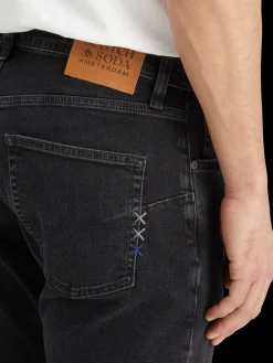 Best Essential THE ZEE STRAIGHT JEANS   CITY BLACK Jeans|Essentials