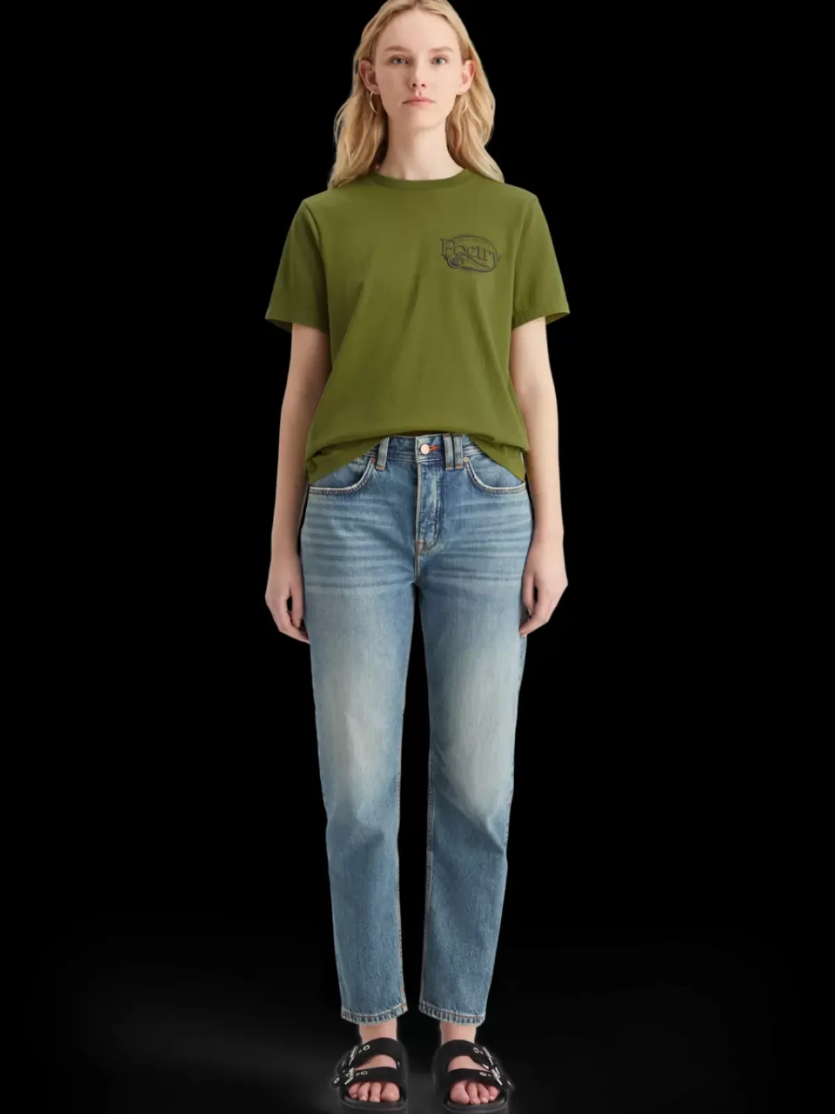 Discount Regular fit t-shirt with small chest artwork Women Tops & T-shirts