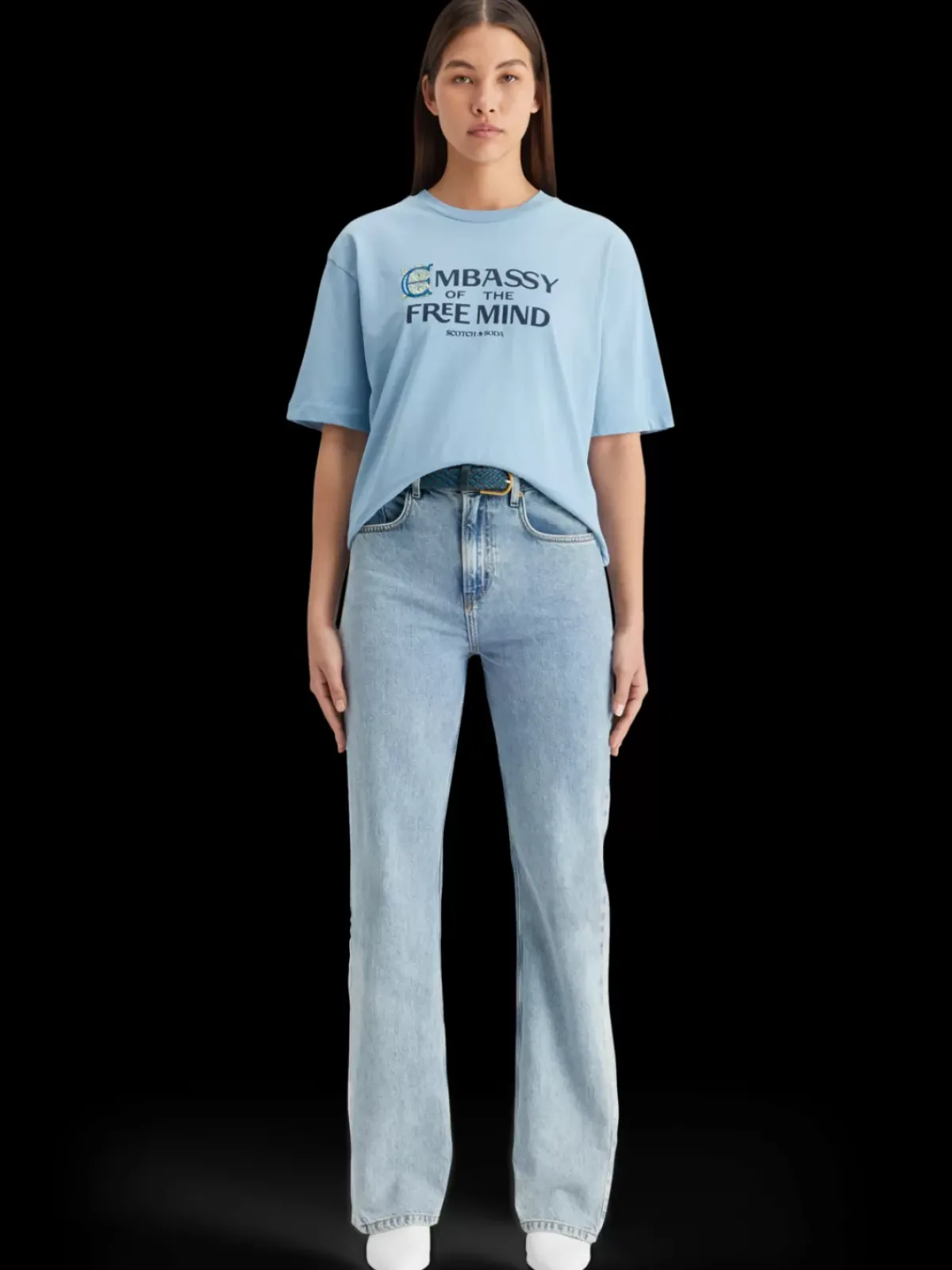 Hot SPRAYED ARTWORK BOYFRIEND FIT T-SHIRT Women Tops & T-shirts